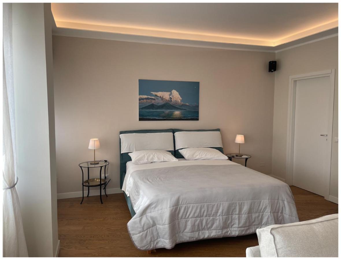 Aurelia'S Suite Napoli エクステリア 写真